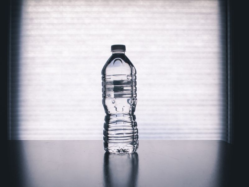 5 Tips Memilih Distributor Botol untuk Bisnis Anda, Jangan Sampai Rugi